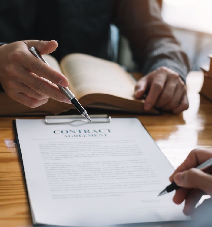 avocat droit des contrats internationaux